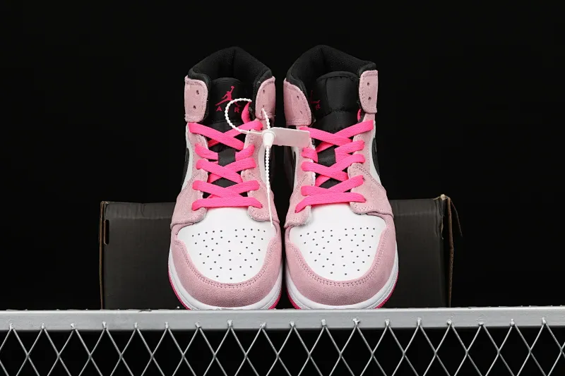 All Categories Air Jordan Jordan Series Basketball Shoes Air Jordan 1 Mid Air Jordan 1 Mid AJ1 Women's 7-hole Dirty Pink Suede Mid Toe 852542-801